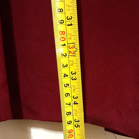 Merlot Red Two-Piece Women 22W Suit Set with Laser Cut Blazer & High-Waisted Ski - Picture 8 of 9